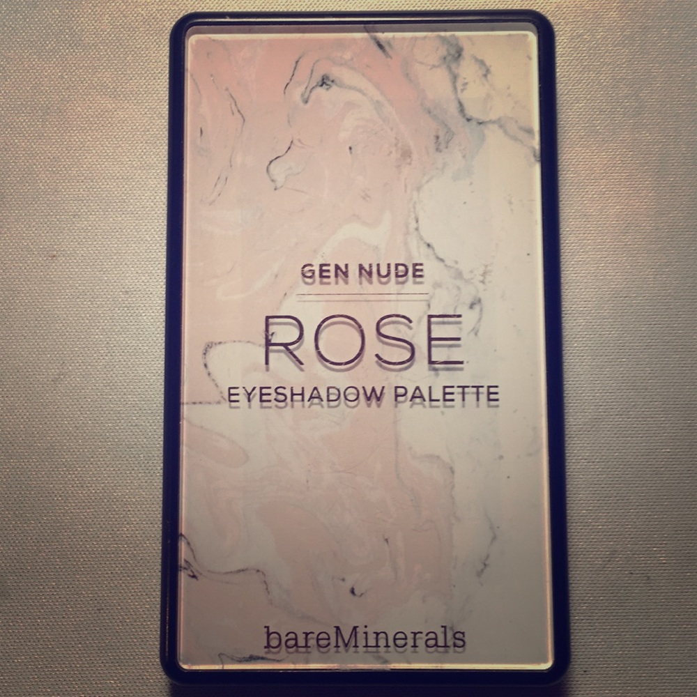 Eye shadow “ROSE” by BM